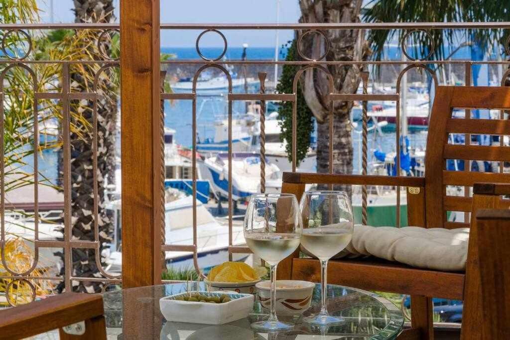 리포스토 Casa Delle Zammare Fronte Mare Centro Storico 빌라 외부 사진
