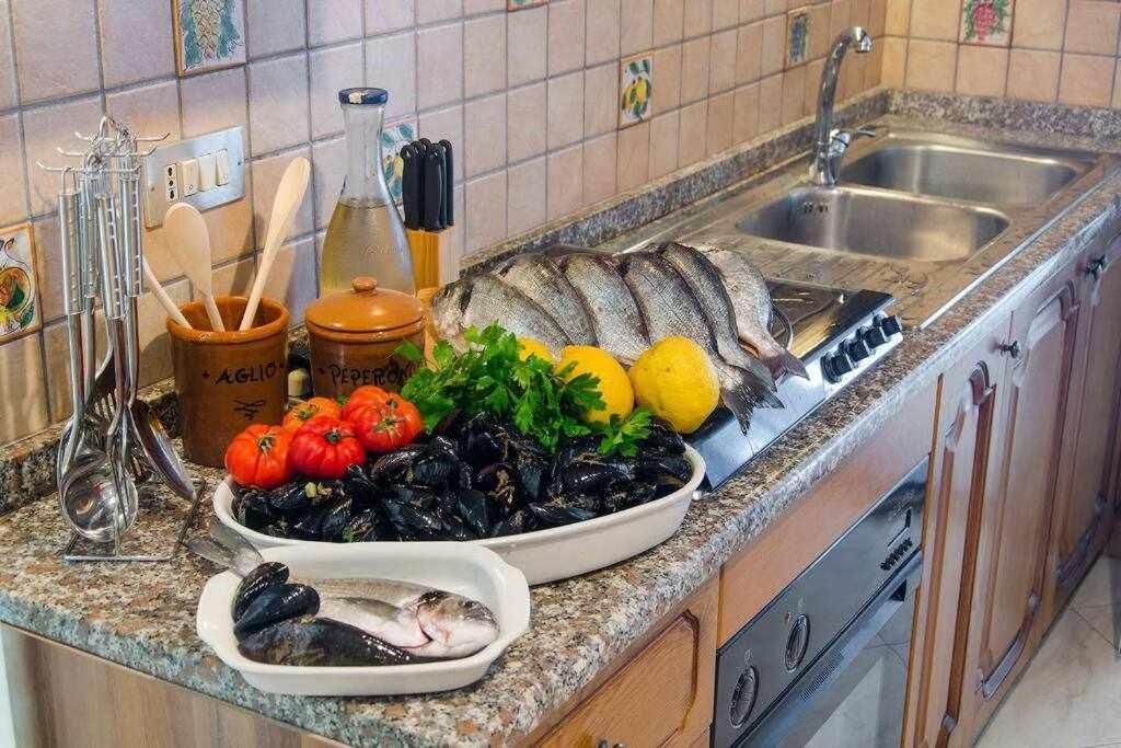 리포스토 Casa Delle Zammare Fronte Mare Centro Storico 빌라 외부 사진