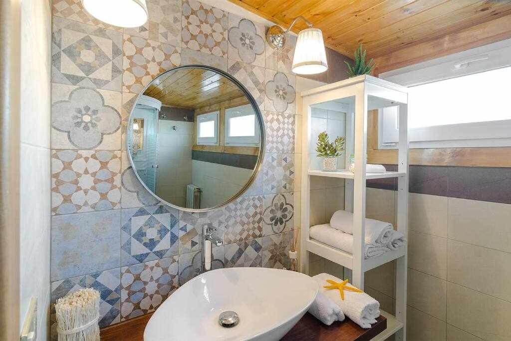 리포스토 Casa Delle Zammare Fronte Mare Centro Storico 빌라 외부 사진